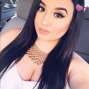 Meet your Posher, Brizelda